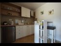 Apartementen Insula Insule - rustic & peaceful: SA1(2+1), SA2(2+1) Skrbcici - Eiland Krk  - Studio-appartment - SA1(2+1): keuken en eetkamer