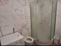 Apartementen Igor - with pool: SA5(2+1), A6(2+2) Kostrena - Kvarner  - Studio-appartment - SA5(2+1): badkamer met toilet