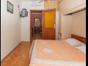 Apartementen Ivan - 50 m from sea : A1 Danijela (4+1), A2 Lara (2) Mali Losinj - Eiland Losinj  - Appartement - A2 Lara (2): slaapkamer