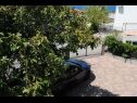  Maza - with seaview & parking: R1(2+1), R2(2) Brela - Riviera Makarska  - parkeerplaats