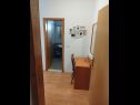 Apartementen Mare - 150 m from beach SA1(2), A2(4+1), A3(4+2) Brela - Riviera Makarska  - Appartement - A3(4+2): gang