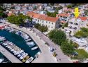 Apartementen en kamers Hope - 30m to the sea & seaview: R1(3), R3(3), A2(3), A4(4) Brela - Riviera Makarska  - huis