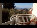 Apartementen Biljana - 150m from beach: A1(2+1), A2(2+2), A3(5), A4(2+2) Gradac - Riviera Makarska  - Appartement - A2(2+2): uitzicht vanaf balkon