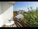 Apartementen Goge - 90 m from the beach: A1(4), SA2(2) Gradac - Riviera Makarska  - Appartement - A1(4): balkon