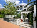 Apartementen Gianni - modern & great location: SA1(2), A2(2+2), A3(2+2) Makarska - Riviera Makarska  - huis