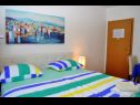 Apartementen Ivi - big parking and courtyard SA2(3), SA4(2+1), SA3(2+1), SA5(2+1), SA6(2+1) Makarska - Riviera Makarska  - Studio-appartment - SA6(2+1): slaapkamer