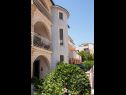 Apartementen Ruza - sea view: A1(4), A2(4), A4(3+2), SA5(2), SA6(2+1), SA7(2), A8(2+2) Makarska - Riviera Makarska  - huis