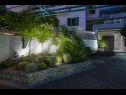 Apartementen Gianni - modern & great location: SA1(2), A2(2+2), A3(2+2) Makarska - Riviera Makarska  - tuin