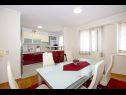 Apartementen Rose - comfy deluxe : A1(4) Makarska - Riviera Makarska  - Appartement - A1(4): woonkamer