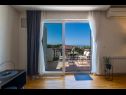 Apartementen Josi - great view: A1(4+2) Makarska - Riviera Makarska  - Appartement - A1(4+2): woonkamer