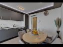 Apartementen Ivana - luxurious: A1(2+2) Makarska - Riviera Makarska  - Appartement - A1(2+2): keuken en eetkamer