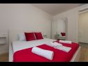 Apartementen Mario - with terace: A1(2+2), A2(4), A3(2+2) Makarska - Riviera Makarska  - Appartement - A3(2+2): slaapkamer