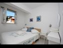 Apartementen Maja - 100 from the beach: A1- Galebovo krilo (2+2), A2-Uzorita (2+2), SA1(2) Podgora - Riviera Makarska  - Appartement - A2-Uzorita (2+2): slaapkamer
