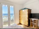 Apartementen Mira - 10 m from beach: SA3(2), SA4(2), A5(2+2) Zaostrog - Riviera Makarska  - Appartement - A5(2+2): slaapkamer