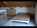 Apartementen Marija - 20 m from beach : A1(2+3), A3(2+2), A4(2+2), SA5(2+1) Betina - Eiland Murter  - Studio-appartment - SA5(2+1): slaapkamer
