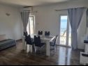Apartementen May - with sea view: A1(2+2), A2(6)  Marusici - Riviera Omis  - Appartement - A2(6) : eetkamer