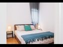 Apartementen Melissa - 150m from the beach: A1(4+2), A2(2+2) Pisak - Riviera Omis  - Appartement - A1(4+2): slaapkamer