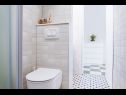 Apartementen Melissa - 150m from the beach: A1(4+2), A2(2+2) Pisak - Riviera Omis  - Appartement - A1(4+2): badkamer met toilet