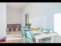 Apartementen Melissa - 150m from the beach: A1(4+2), A2(2+2) Pisak - Riviera Omis  - Appartement - A1(4+2): terras