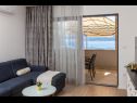 Apartementen Divna - modern apartments with terrace : A1(2+2), A2(2+3), A4(8+1) Stanici - Riviera Omis  - Appartement - A2(2+3): woonkamer