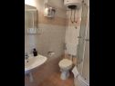 Apartementen Nives - great location: A1(6), A5(2), A6(2), A7(2), A2(4), A3(3), A4(3) Novalja - Eiland Pag  - Appartement - A5(2): badkamer met toilet