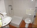 Apartementen Fabijan - 50m from sea: A1(3+2), SA2(2+1), SA3(3), SA4(1+3) Povljana - Eiland Pag  - Studio-appartment - SA4(1+3): badkamer met toilet