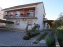 Apartementen Mirko - 100m from beach: A1(4+3), A2(4+1) Ugrinic - Eiland Pasman  - huis