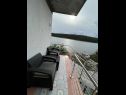 Apartementen Ivi - 50 m from sea: A1(4), A2(2+1) Kampor - Eiland Rab  - Appartement - A2(2+1): balkon