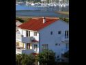 Apartementen Tiho - 300 m from sea: A1(2), A2(4+2), A3(2) Supetarska Draga - Eiland Rab  - huis