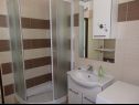 Apartementen Suzy - 80m from the sea: A1 Šestica (6), A2 Četvorka (4) Supetarska Draga - Eiland Rab  - Appartement - A1 Šestica (6): badkamer met toilet