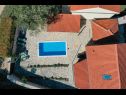 Vakantiehuizen Tihomir - with pool : H(6+2) Drnis - Riviera Sibenik  - Kroatië  - huis