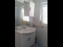 Apartementen Anica A1(2+1), A2(2+2) Baai Kanica (Rogoznica) - Riviera Sibenik  - Kroatië  - Appartement - A1(2+1): badkamer met toilet
