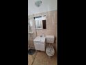 Apartementen Ziva - by the beach; A1(6), A2(4), A3 (2+1) Baai Lozica (Rogoznica) - Riviera Sibenik  - Kroatië  - Appartement - A2(4): badkamer met toilet
