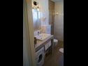 Apartementen Mateo - 60m from sea: A1(4), A2(4) Primosten - Riviera Sibenik  - Appartement - A1(4): badkamer met toilet