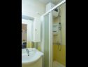 Apartementen Marija - by the sea: A4(2+2), A5(2+2) Rogoznica - Riviera Sibenik  - Appartement - A5(2+2): badkamer met toilet