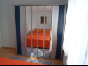 Apartementen Marko - 30m from beach; A1(2+2), A2(2+2), A3(2+2), A4(2+2) Rogoznica - Riviera Sibenik  - Appartement - A4(2+2): slaapkamer