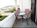 Apartementen Marko - 30m from beach; A1(2+2), A2(2+2), A3(2+2), A4(2+2) Rogoznica - Riviera Sibenik  - Appartement - A2(2+2): balkon