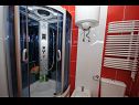 Apartementen Ivica - parking: A1(4+2), A2(4+1) Kastel Gomilica - Riviera Split  - Appartement - A1(4+2): badkamer met toilet