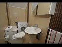 Apartementen Ivica - parking: A1(4+2), A2(4+1) Kastel Gomilica - Riviera Split  - Appartement - A1(4+2): toilet
