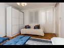 Apartementen Dragica - central : A2(3+1) Split - Riviera Split  - Appartement - A2(3+1): slaapkamer