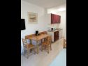 Apartementen Dragi - adults only: SA1(2), A2(2), A3(3) Split - Riviera Split  - Studio-appartment - SA1(2): keuken en eetkamer