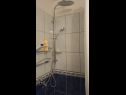 Apartementen Dragica 1 - cozy flat : A1(3) Split - Riviera Split  - Appartement - A1(3): badkamer met toilet