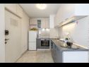 Apartementen Neda - charming and comfy : A1(3) Split - Riviera Split  - Appartement - A1(3): keuken