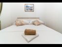 Apartementen Lux 1 - heated pool: A1(4), A4(4) Marina - Riviera Trogir  - Appartement - A4(4): slaapkamer