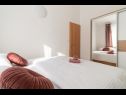 Apartementen Lux 2 - heated pool: A2(4+2), A3(4+2) Marina - Riviera Trogir  - Appartement - A3(4+2): slaapkamer