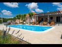 Vakantiehuizen Pax - with pool: H(4+2) Marina - Riviera Trogir  - Kroatië  - huis