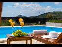 Vakantiehuizen Pax - with pool: H(4+2) Marina - Riviera Trogir  - Kroatië  - detail