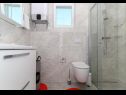 Apartementen Iva - great view: A1(4) Seget Donji - Riviera Trogir  - Appartement - A1(4): badkamer met toilet
