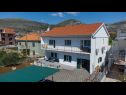 Apartementen Kati - garden: A1(4), A2(2+1) Seget Donji - Riviera Trogir  - huis