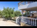 Apartementen Stipe - 25m from the sea: A1(4+1) Sevid - Riviera Trogir  - huis